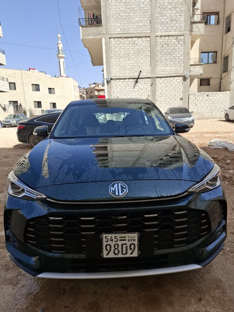 سيارة MG image